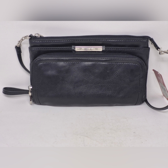Relic Handbags - Relic Black Crossbody With Front Zip Pocket